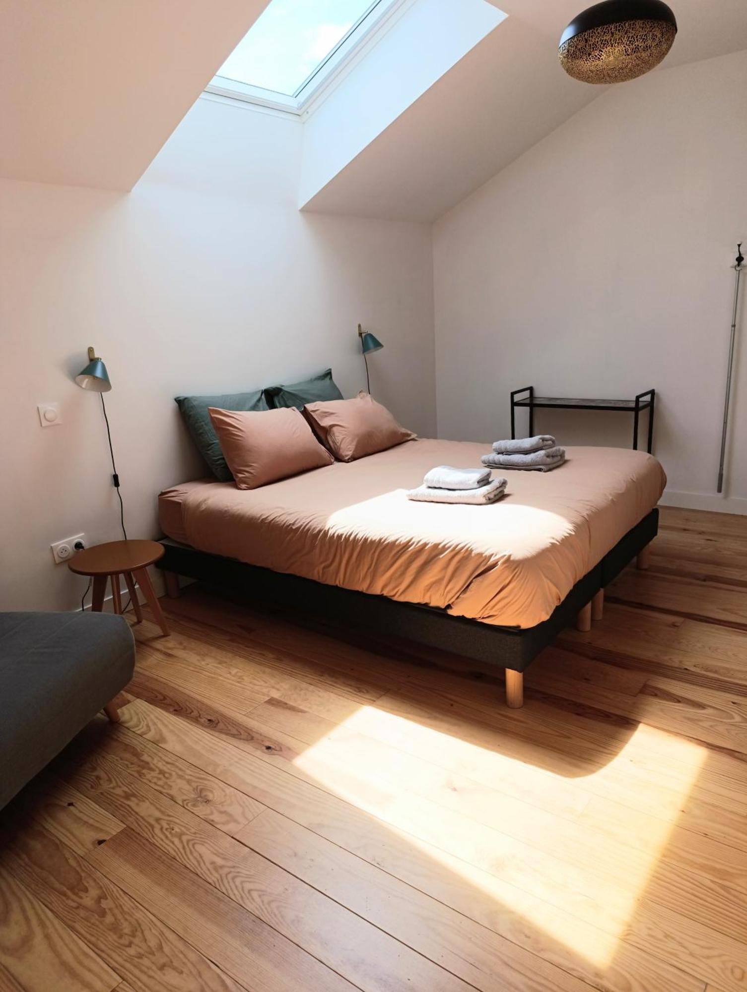 Maison Irondas Saint-Pierre-d'Aurillac エクステリア 写真